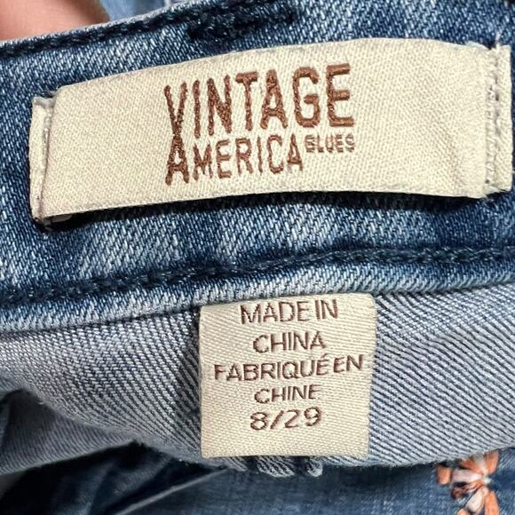 Vintage America Blues Boho Capri Embroidered Floral Jeans Size 8/29 - Picture 4 of 9